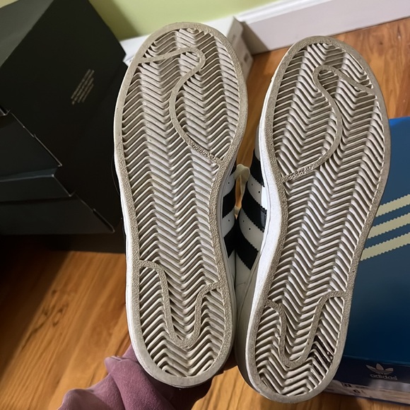 Adidas superstars - Picture 7 of 7